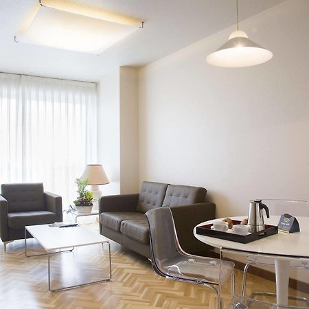 Suites Sercotel Mirasierra Pamplona Exteriör bild