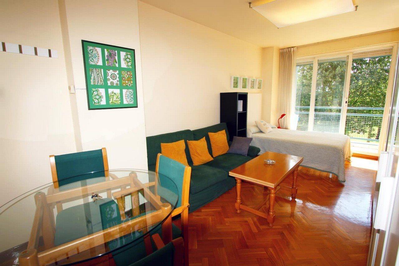 Suites Sercotel Mirasierra Pamplona Exteriör bild
